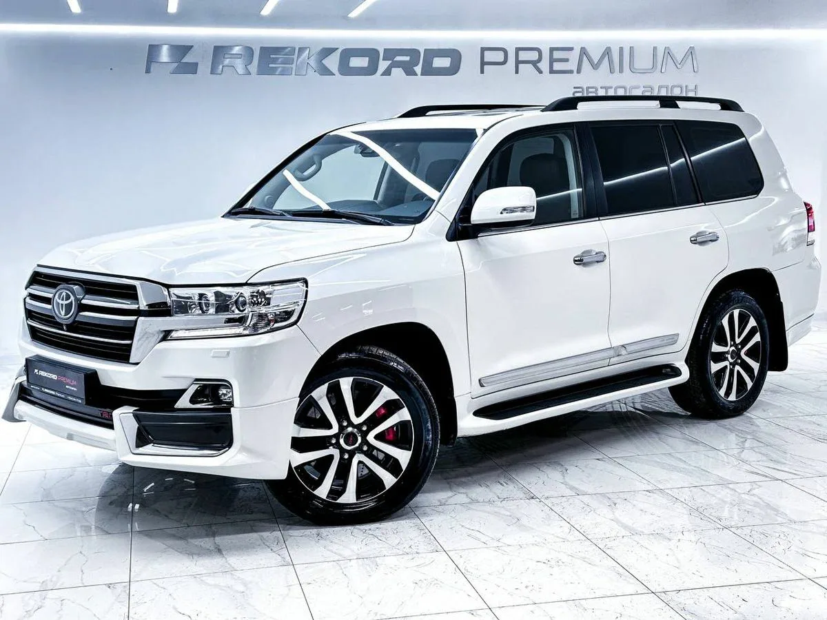 Toyota Land Cruiser 200 Series Рестайлинг 2