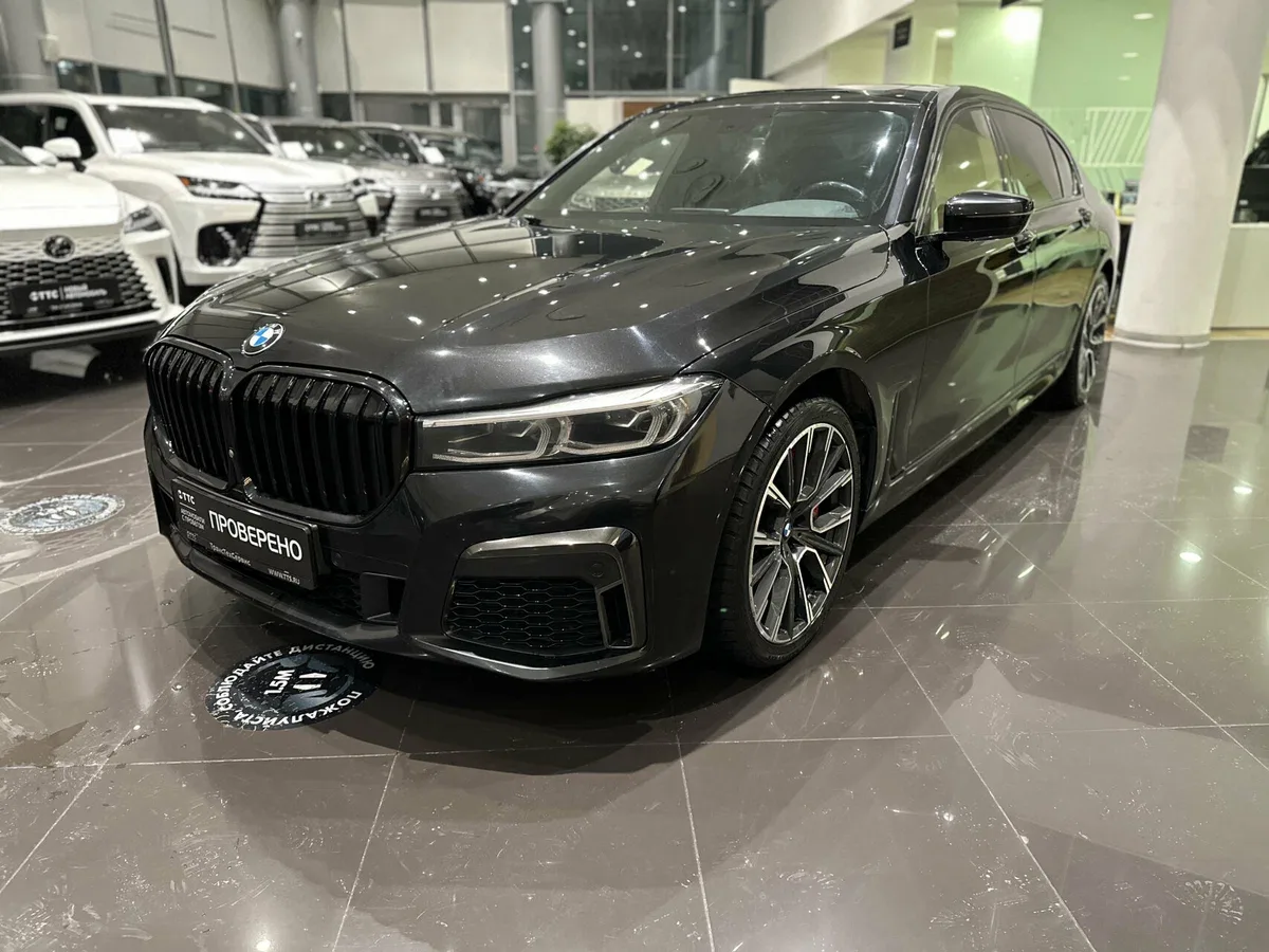 BMW 7 серии VI (G11/G12) Рестайлинг
