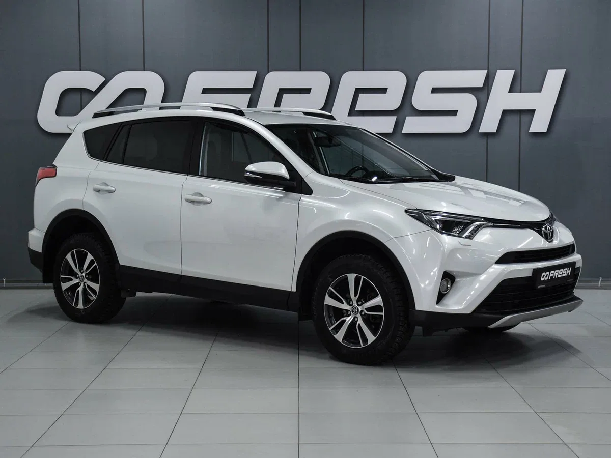 Toyota RAV4 IV (XA40) Рестайлинг