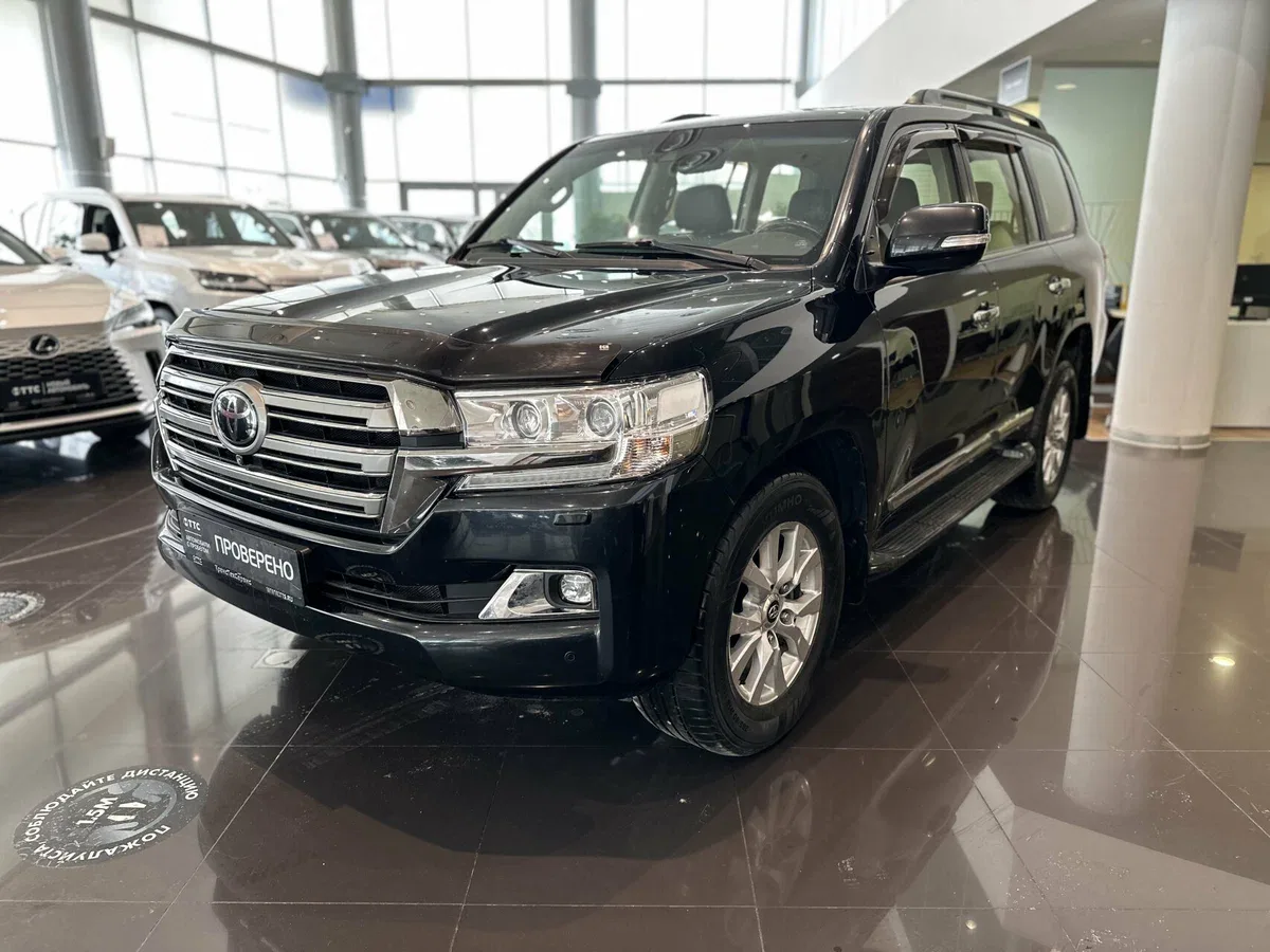 Toyota Land Cruiser 200 Series Рестайлинг 2