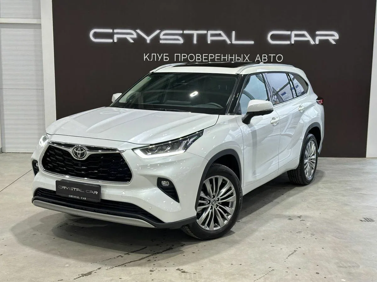 Toyota Highlander IV (U70)