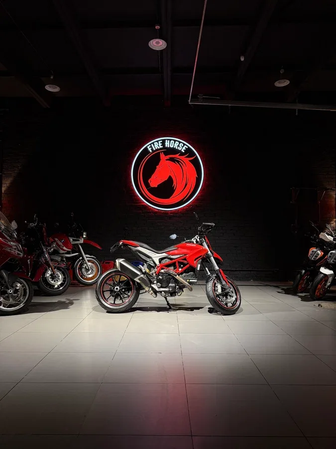 Ducati Hypermotard