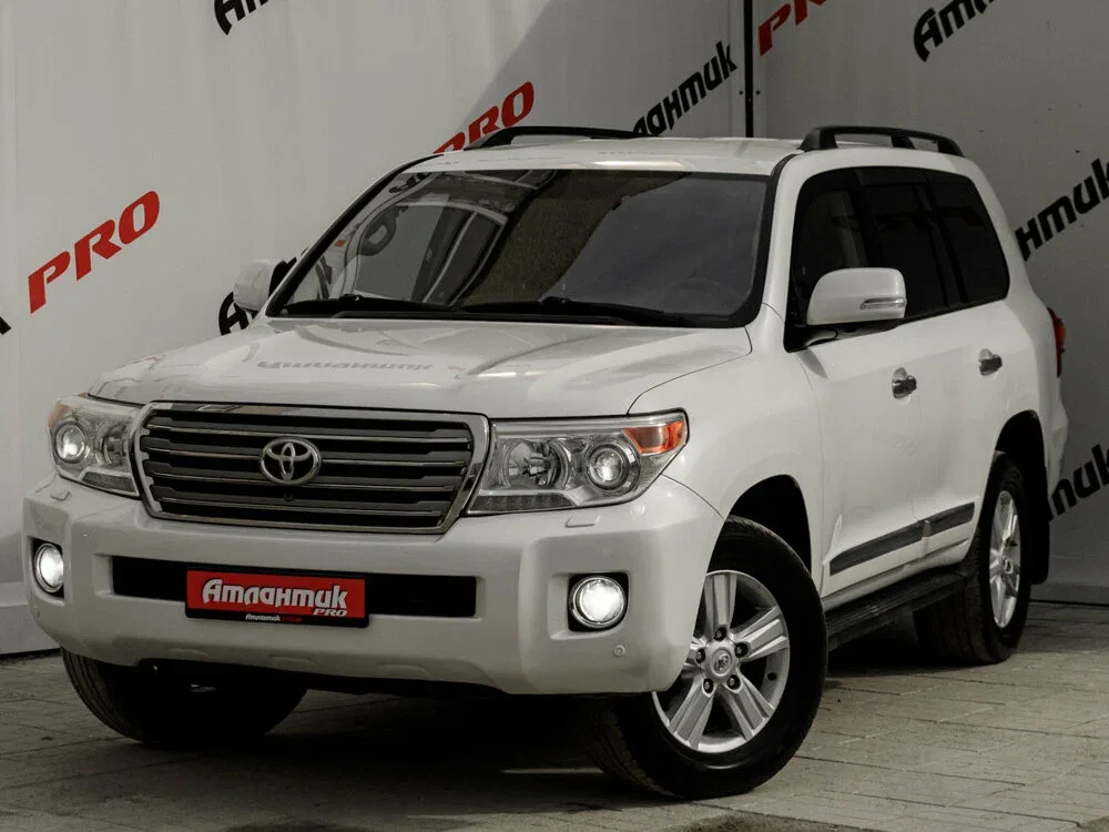 Toyota Land Cruiser 200 Series Рестайлинг 1
