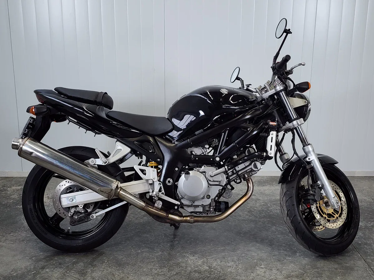 Suzuki SV 400