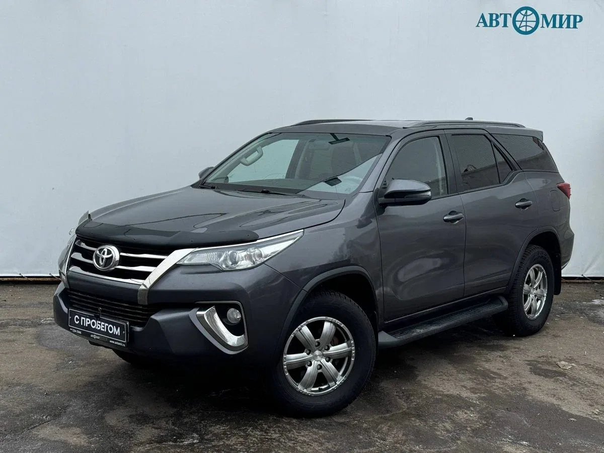 Toyota Fortuner II
