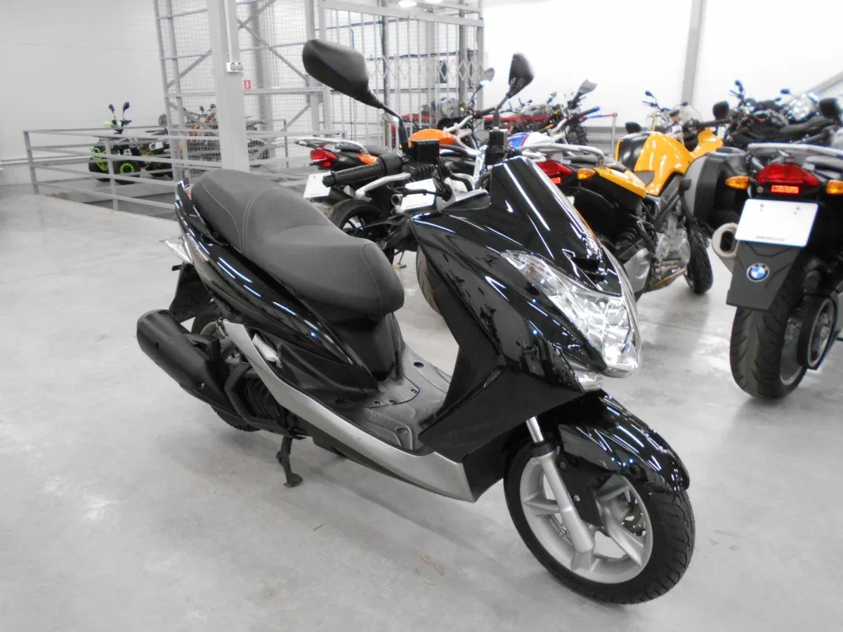 Yamaha Majesty 155S