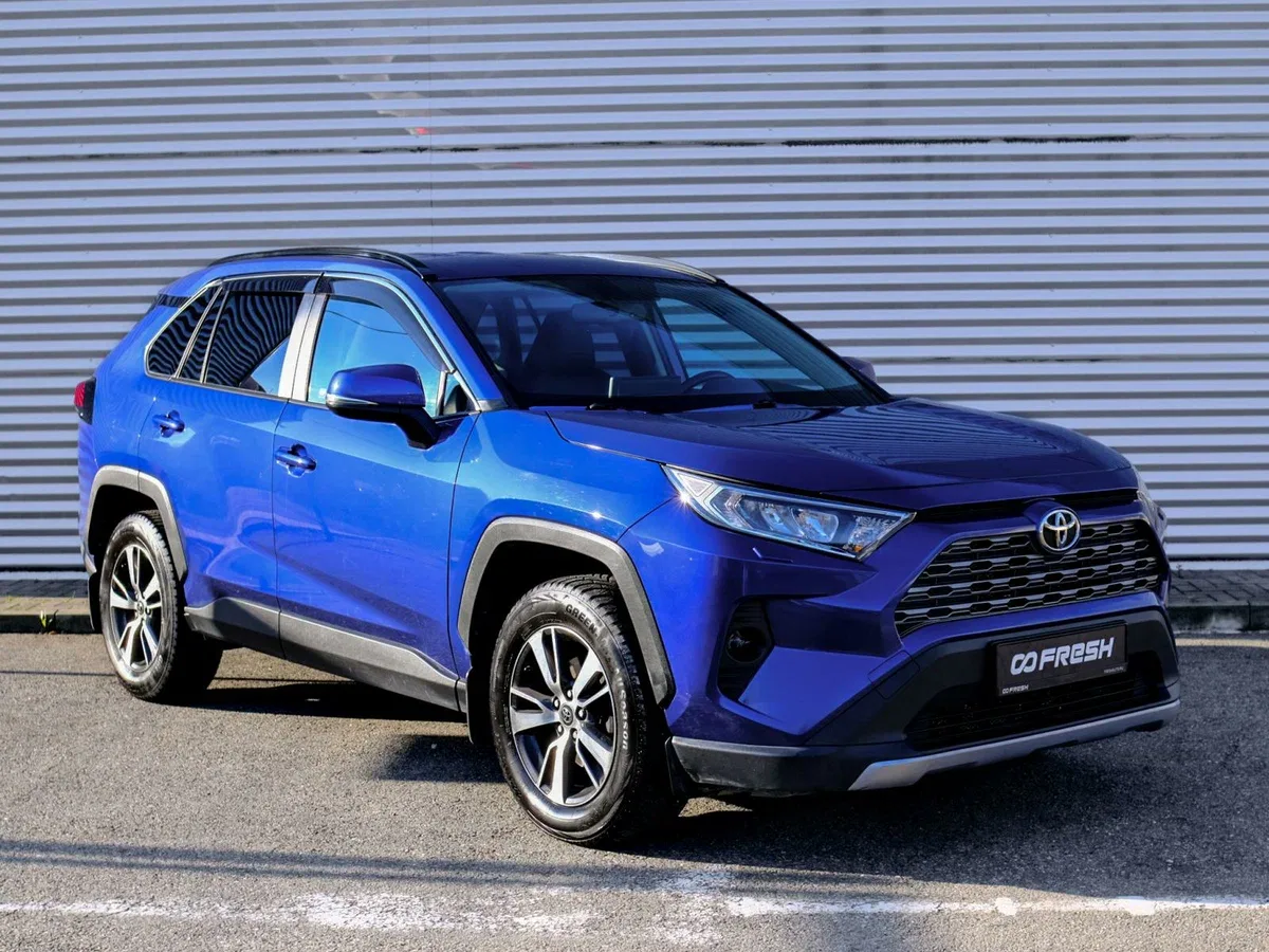 Toyota RAV4 V (XA50)