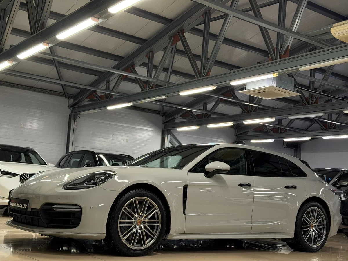 Porsche Panamera II
