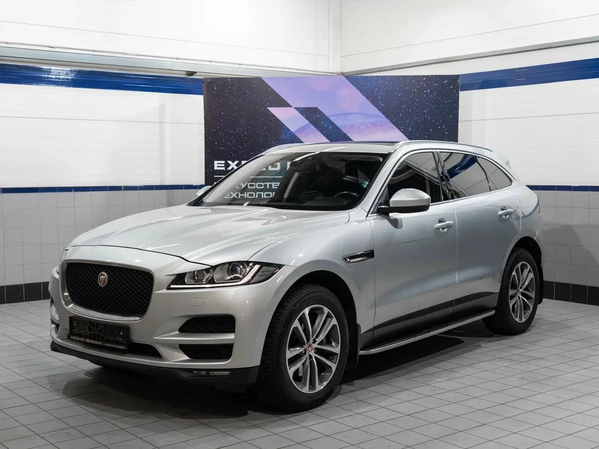 Jaguar F-Pace I