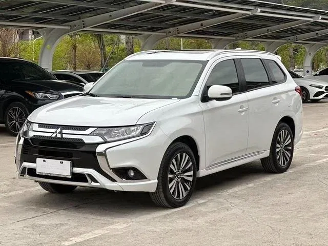 Mitsubishi Outlander III Рестайлинг 3