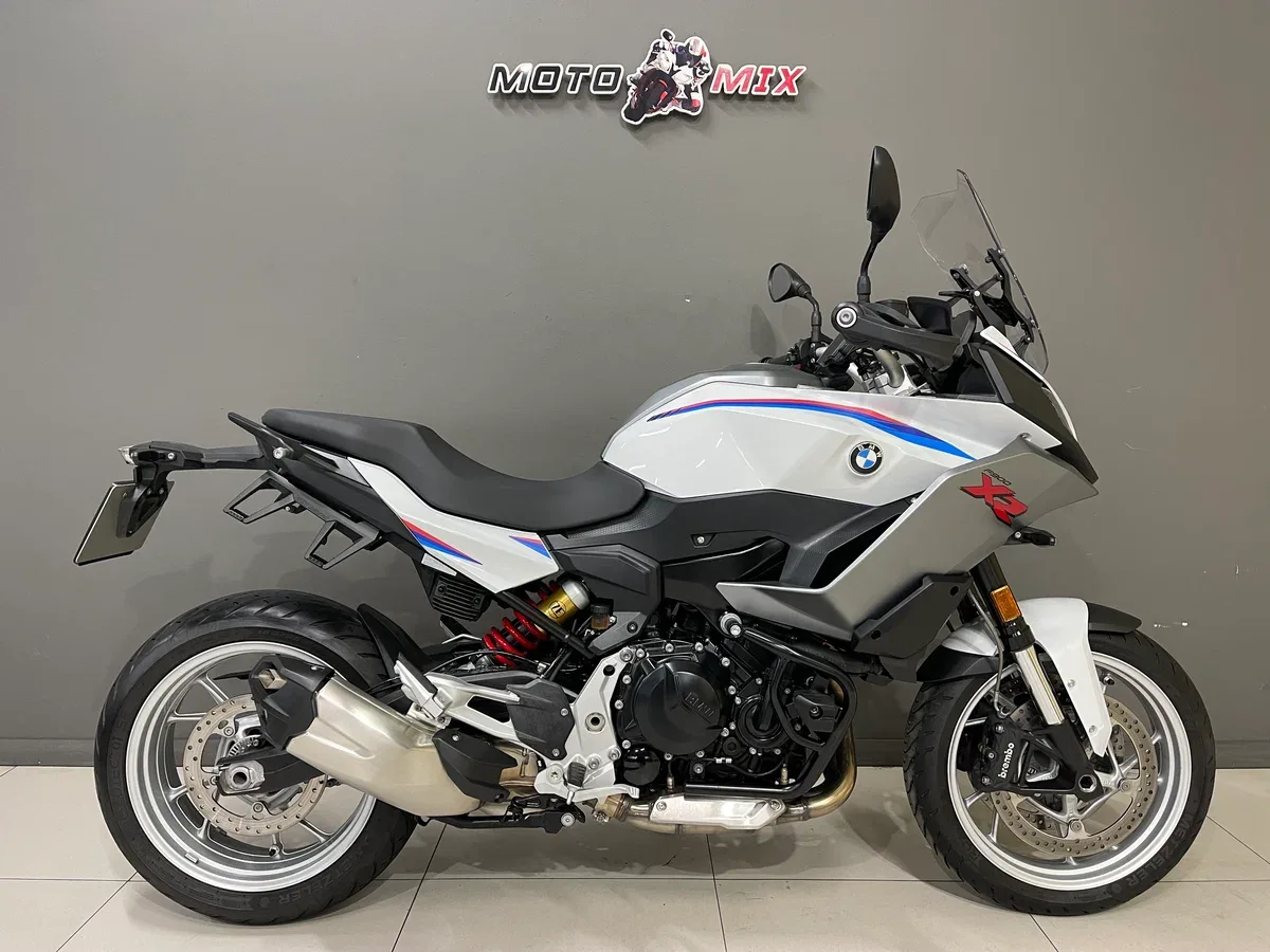 BMW F 900 XR
