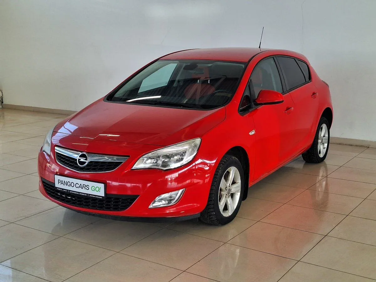 Opel Astra J