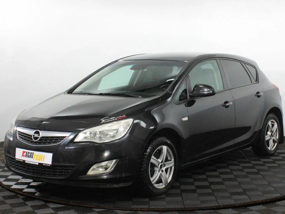 Opel Astra J
