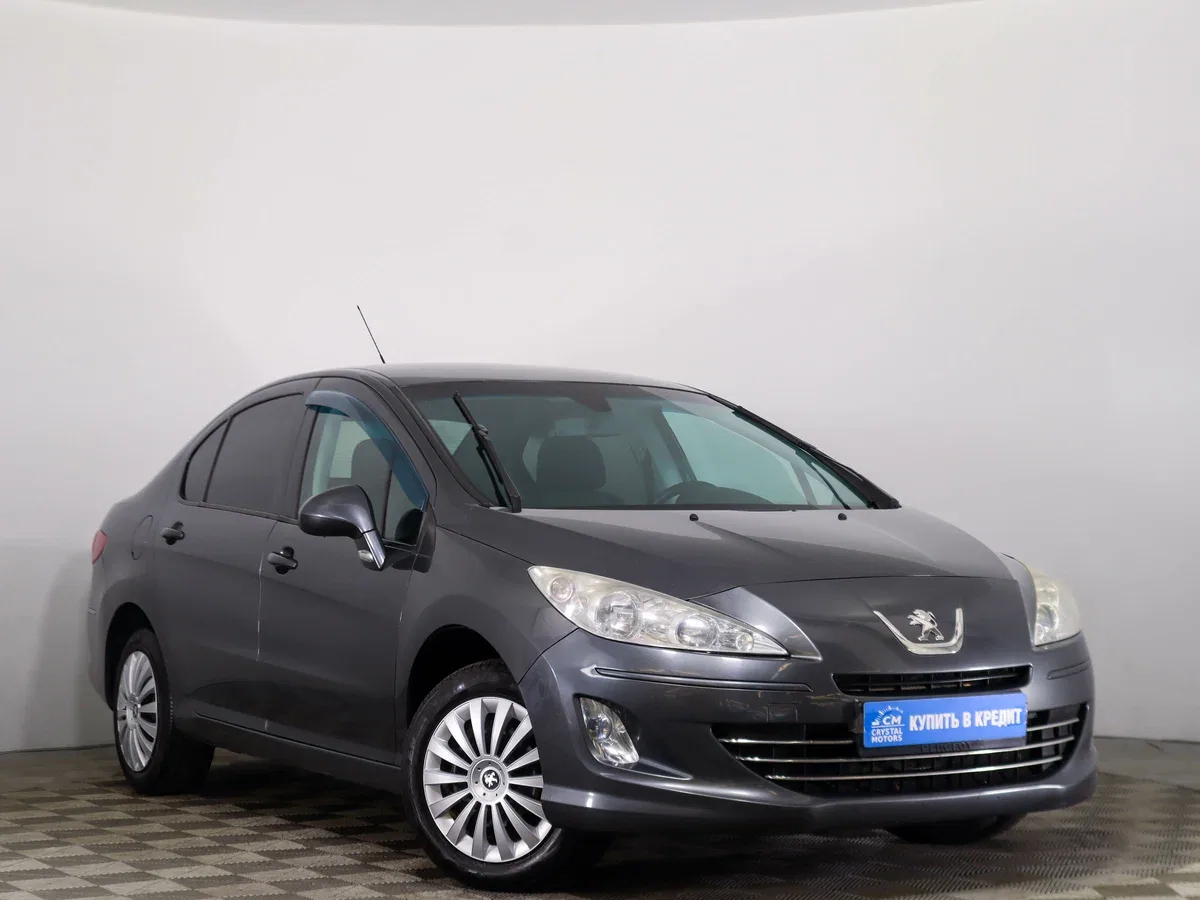 Peugeot 408 I