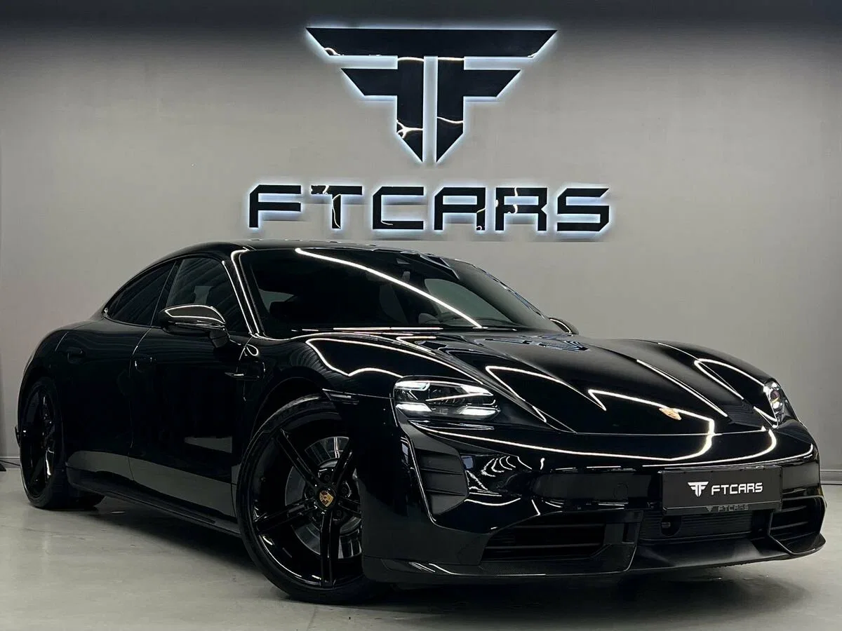 Porsche Taycan I