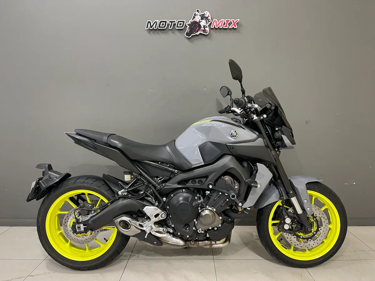 Yamaha MT-09