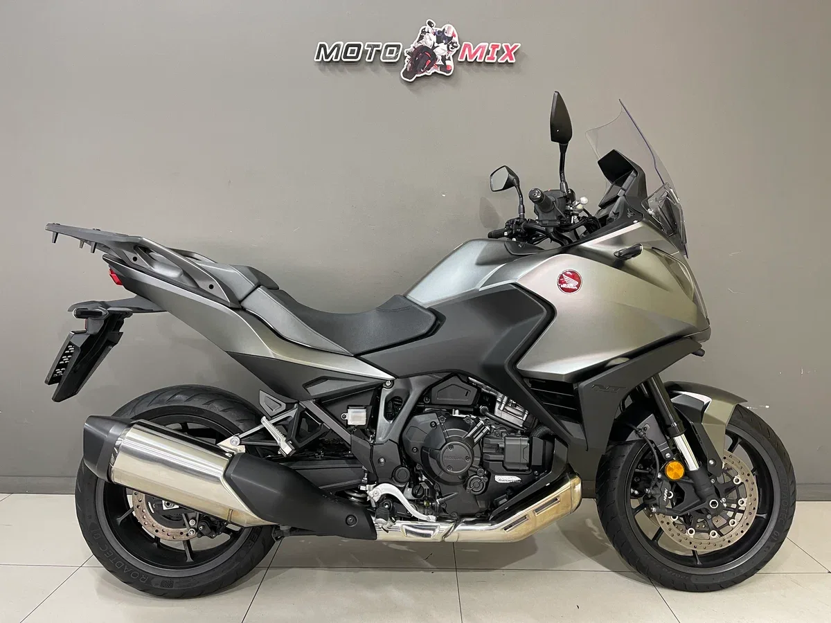 Honda NT1100