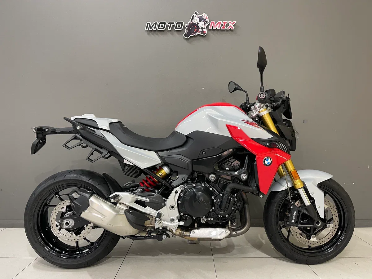 BMW F 900 R