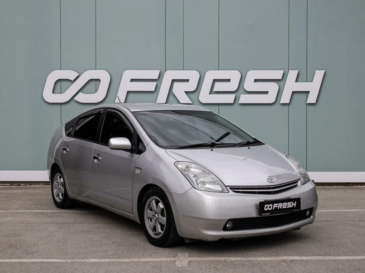 Toyota Prius II Рестайлинг (XW20)
