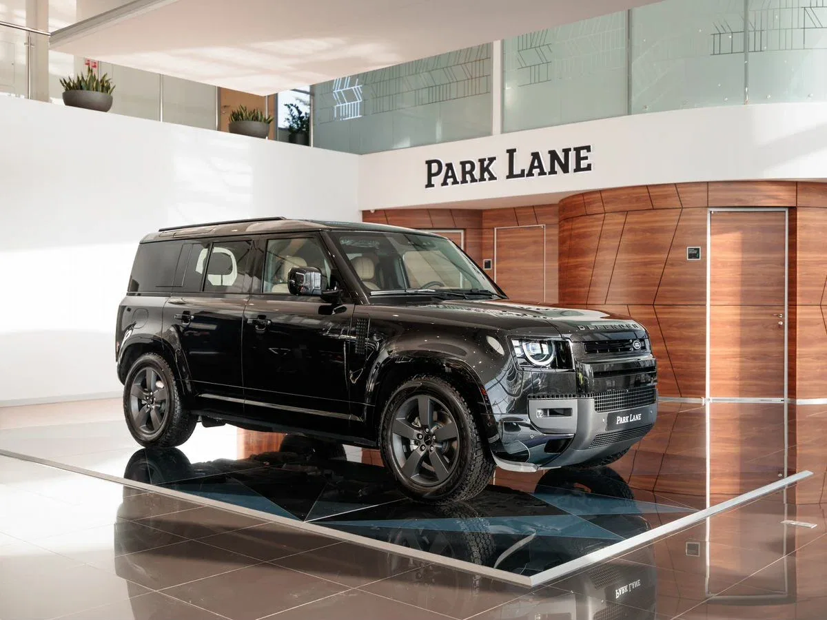 Land Rover Defender II