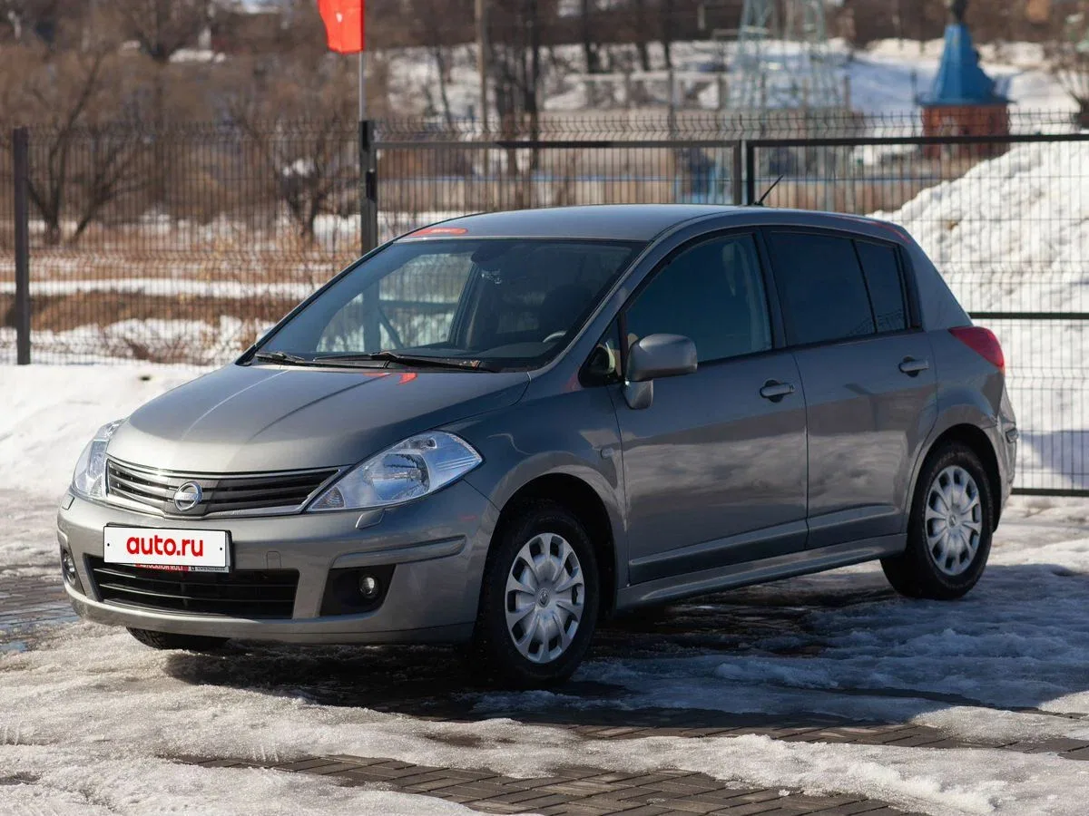 Nissan Tiida I Рестайлинг