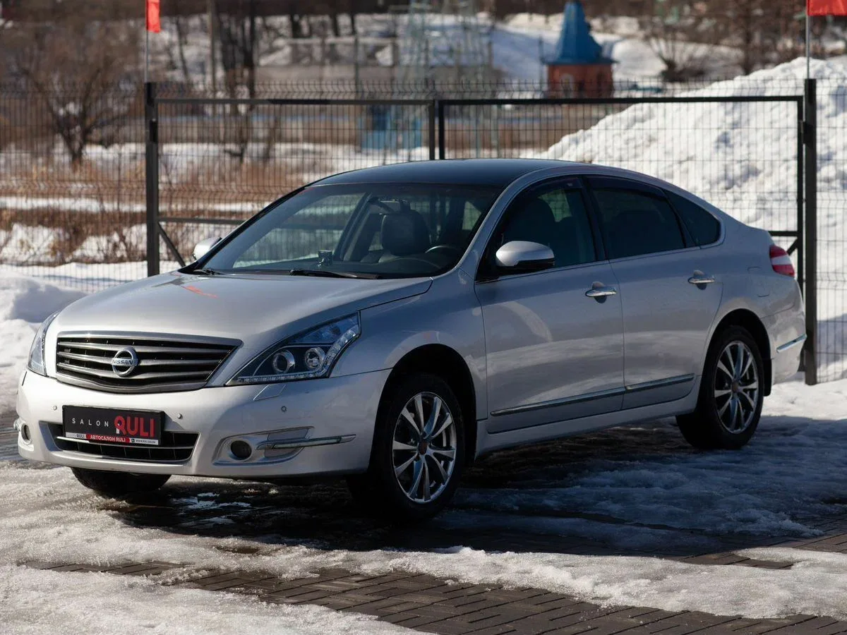 Nissan Teana II