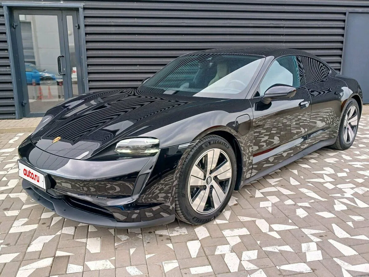 Porsche Taycan I
