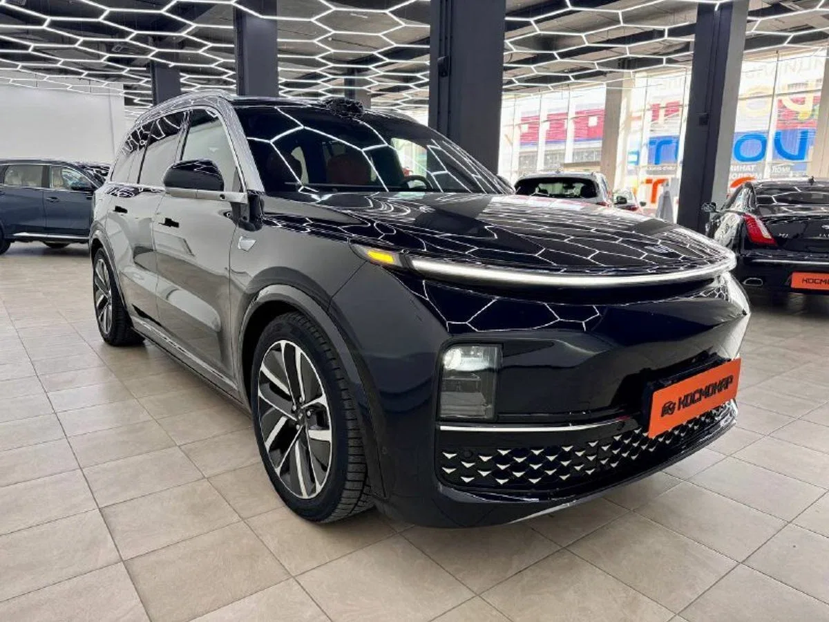 Li Auto (Lixiang) L9 I