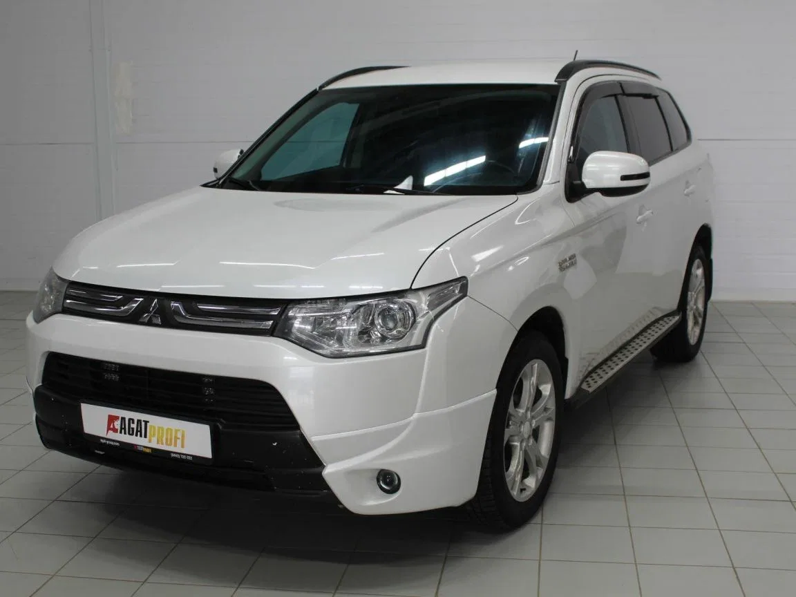 Mitsubishi Outlander III