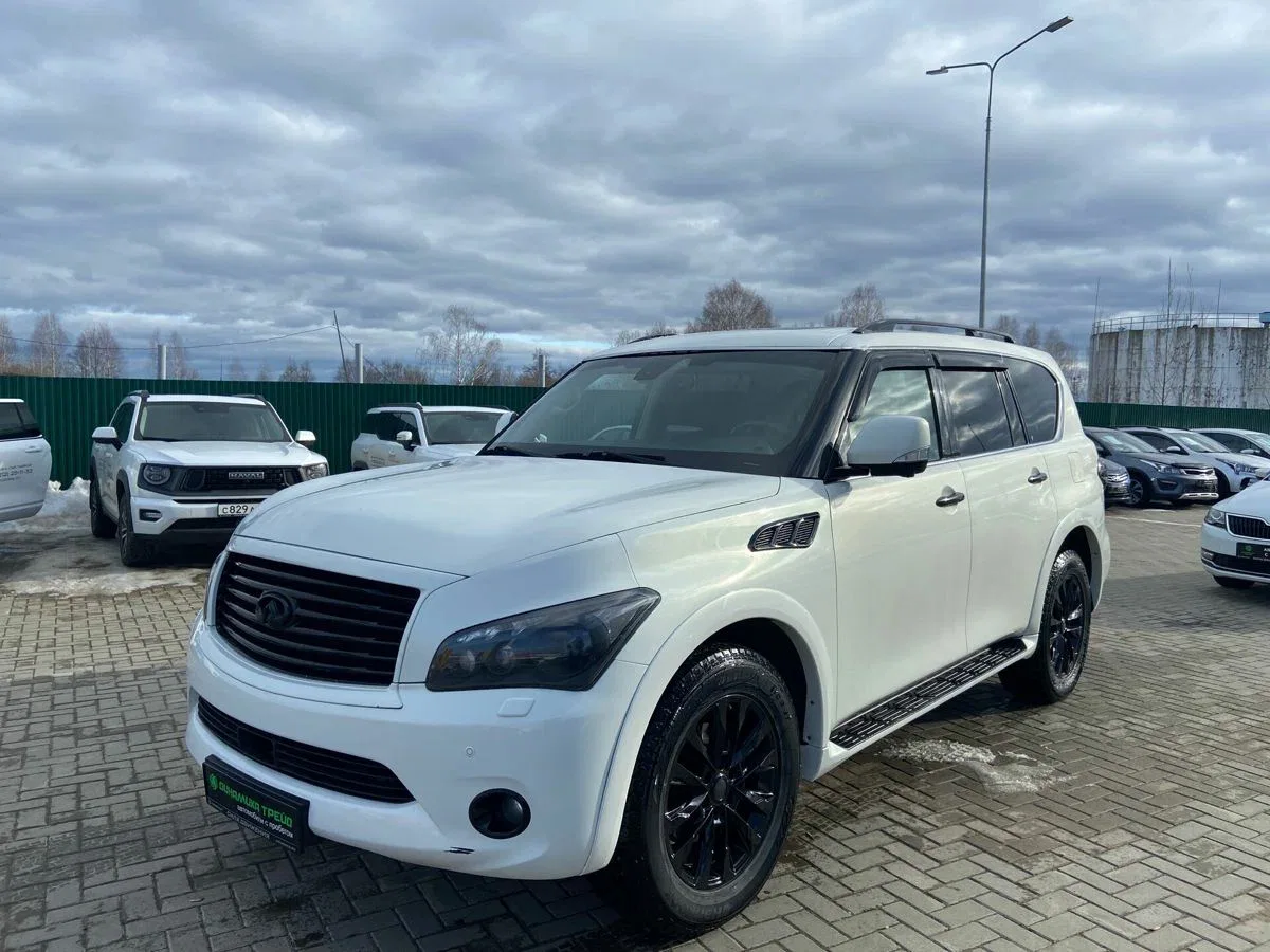 Infiniti QX56 II