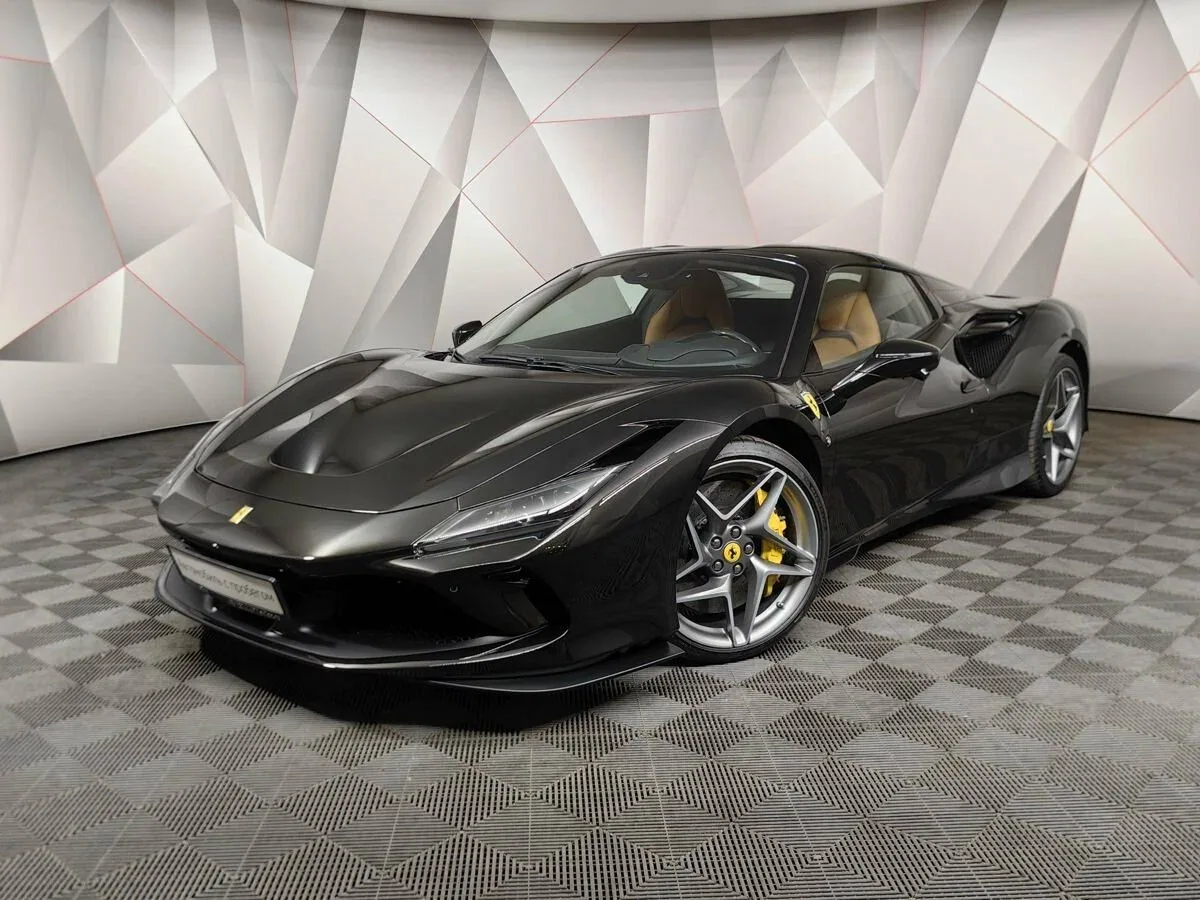 Ferrari F8