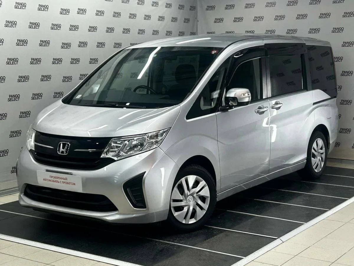 Honda Stepwgn V