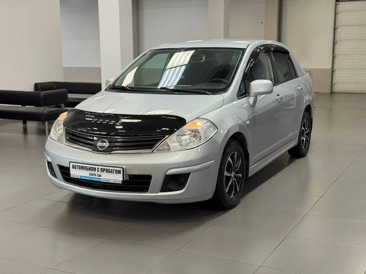 Nissan Tiida I Рестайлинг