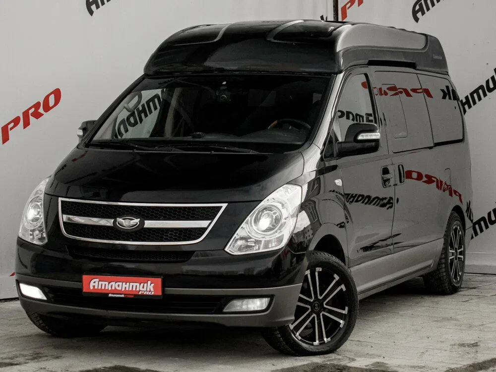 Hyundai Grand Starex I