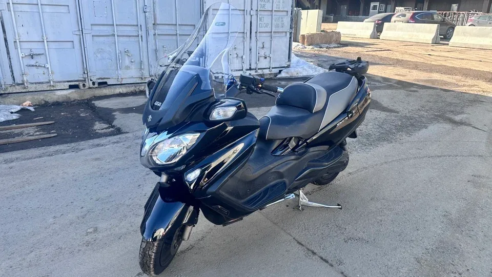 Suzuki Burgman 650