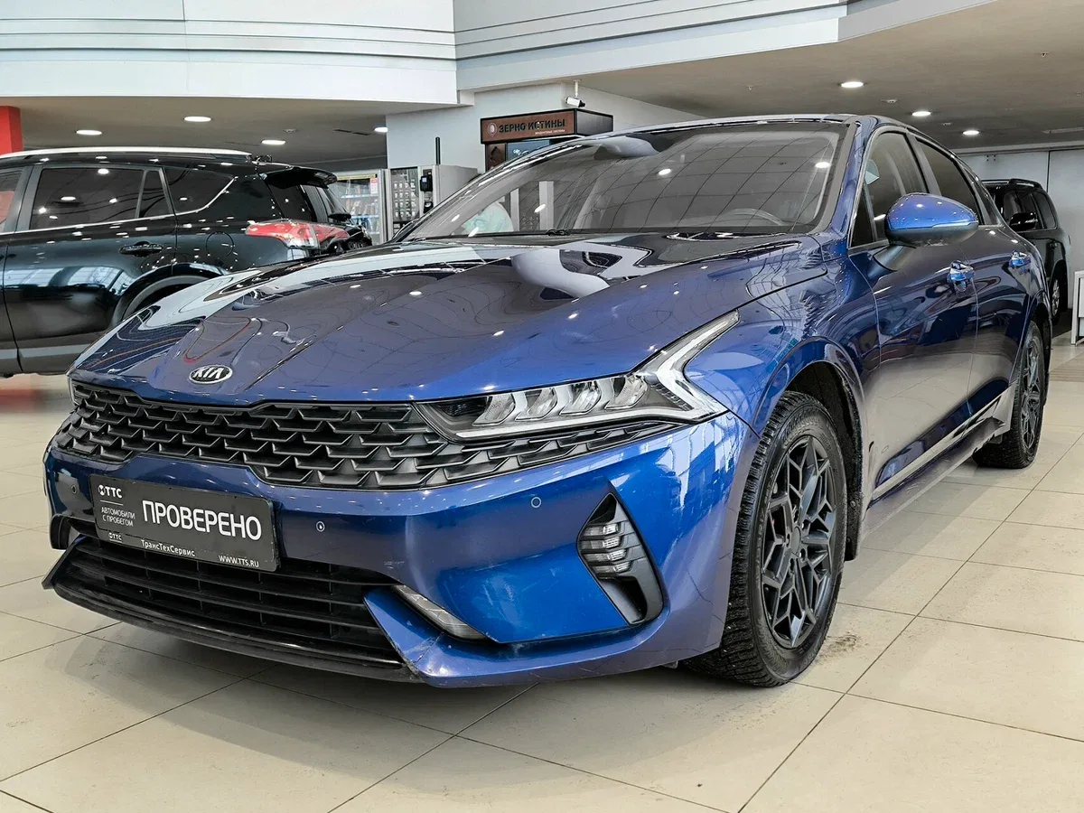 Kia K5 III