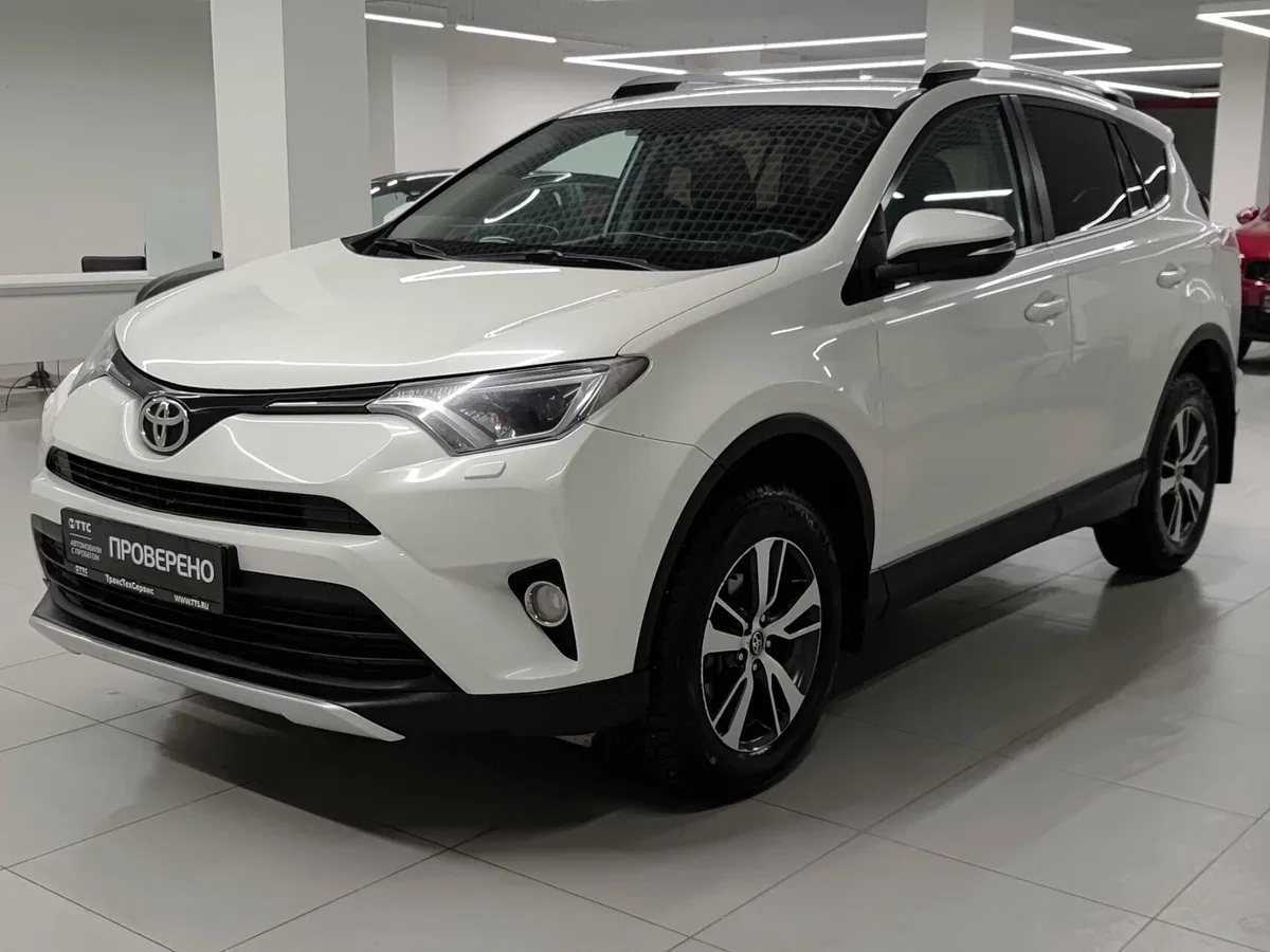 Toyota RAV4 IV (XA40) Рестайлинг