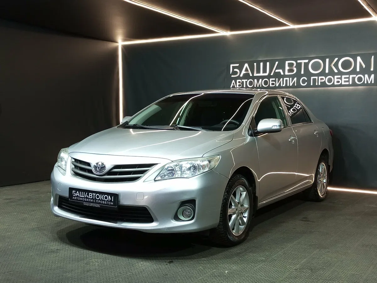 Toyota Corolla X (E140, E150) Рестайлинг