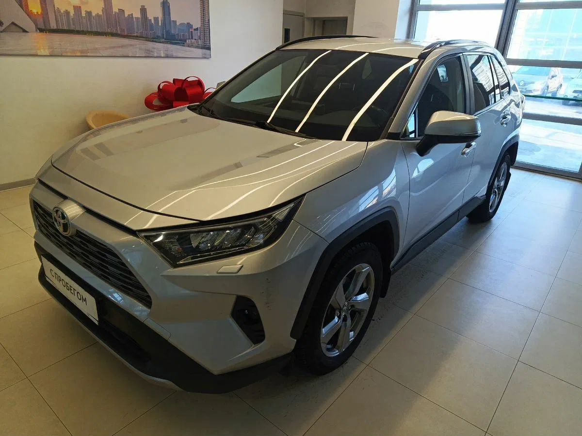 Toyota RAV4 V (XA50)