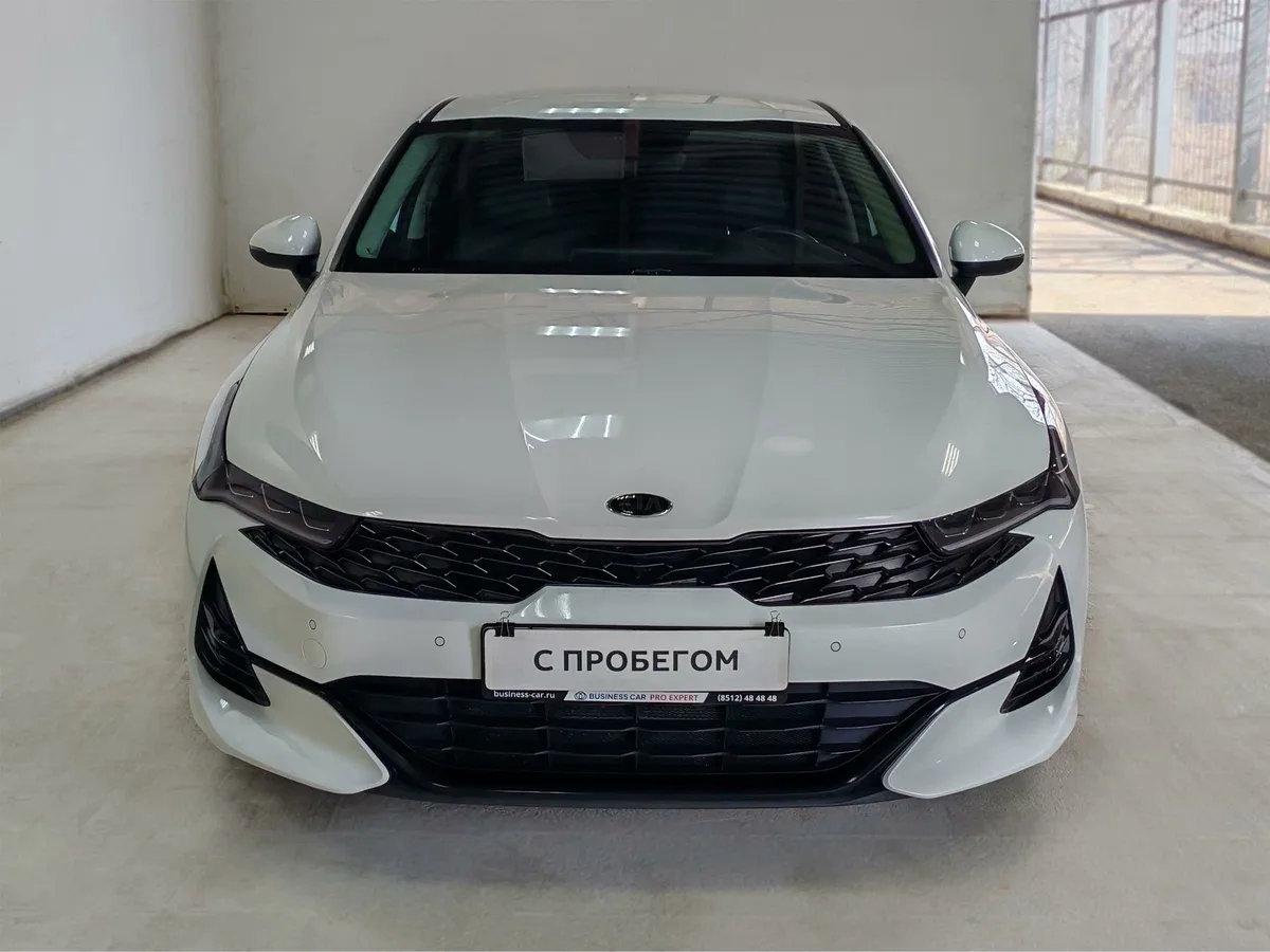 Kia K5 III