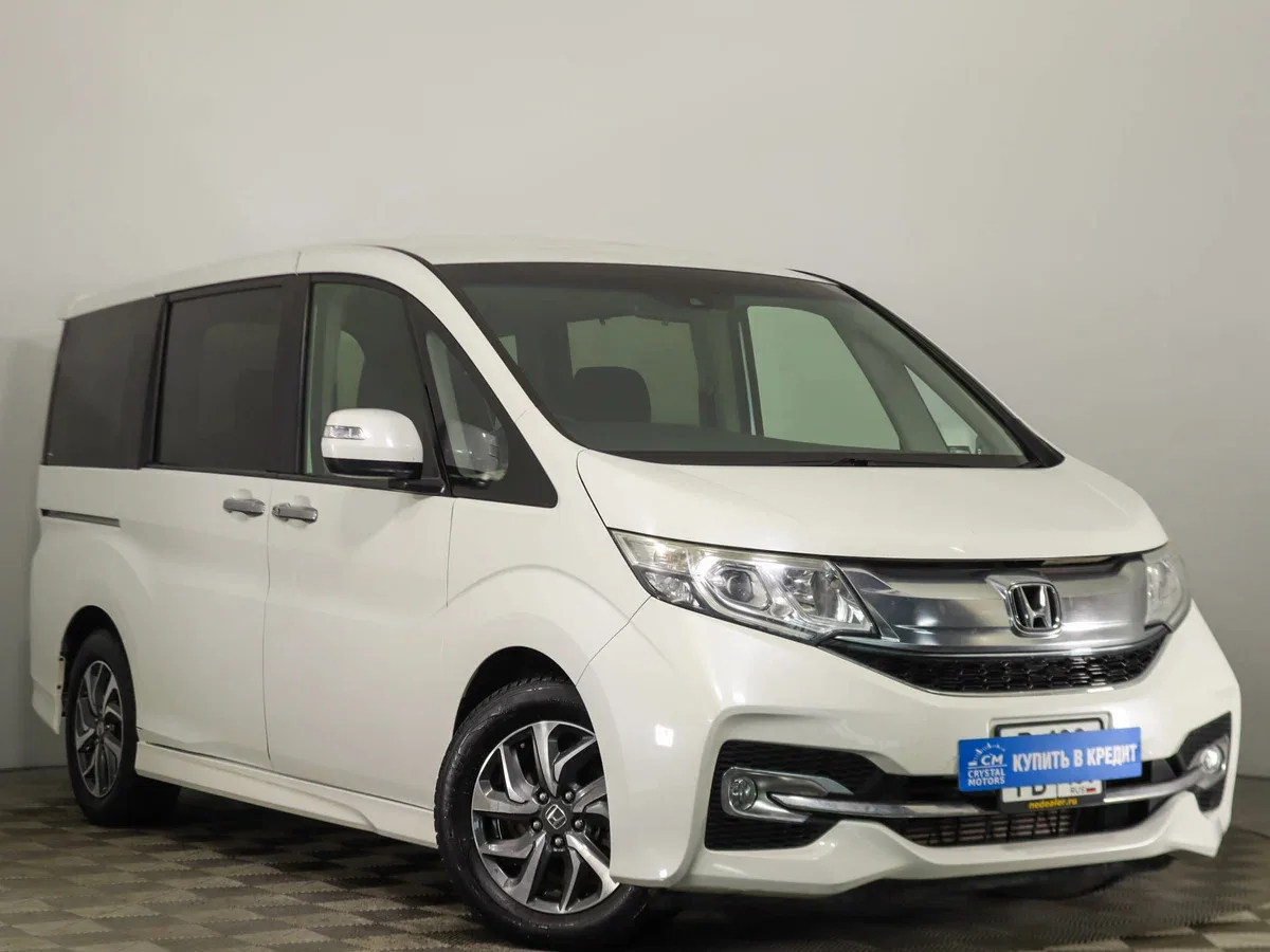 Honda Stepwgn V