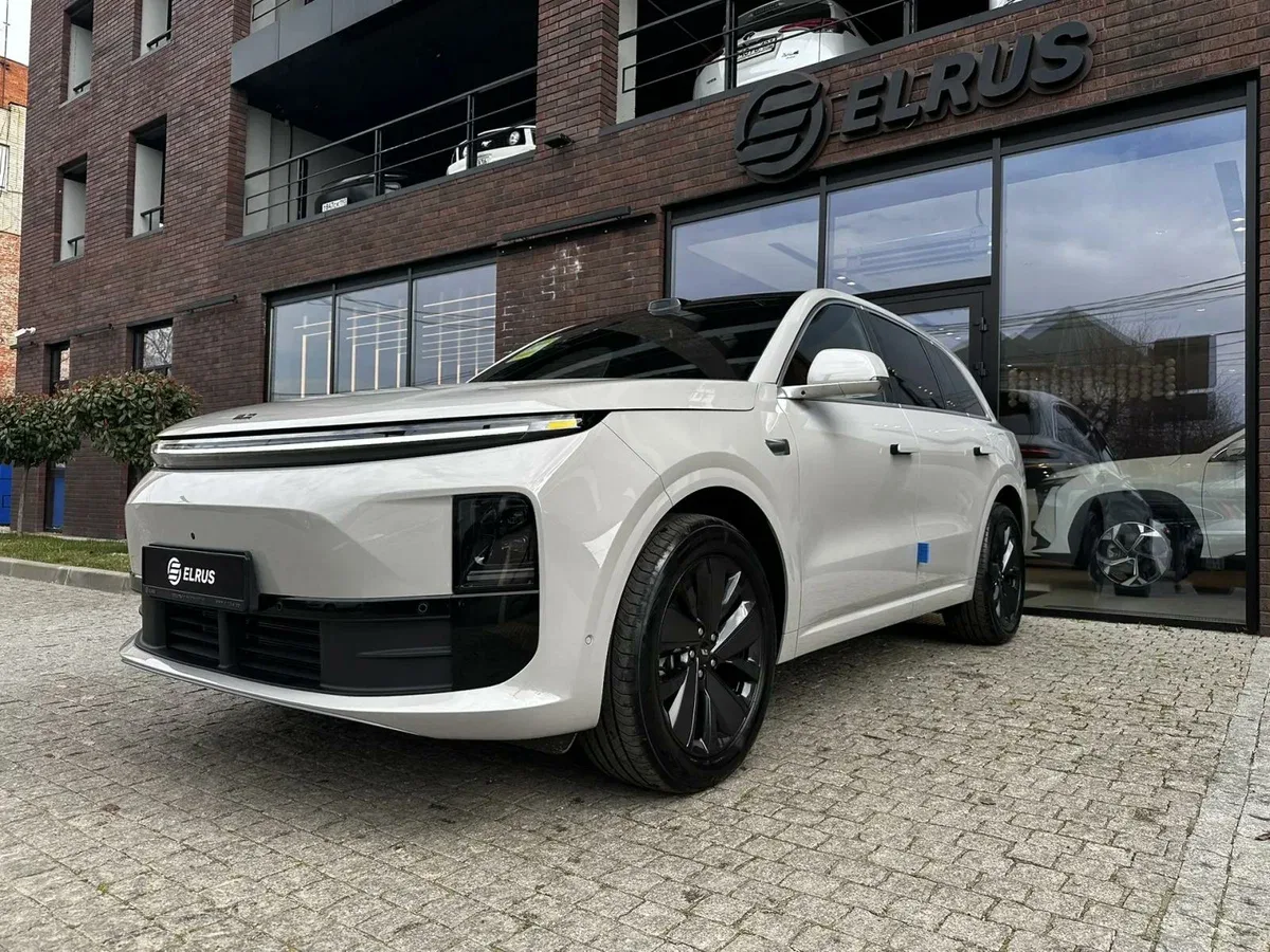 Li Auto (Lixiang) L6