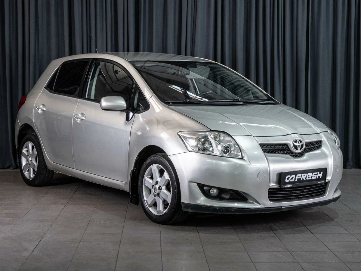 Toyota Auris I