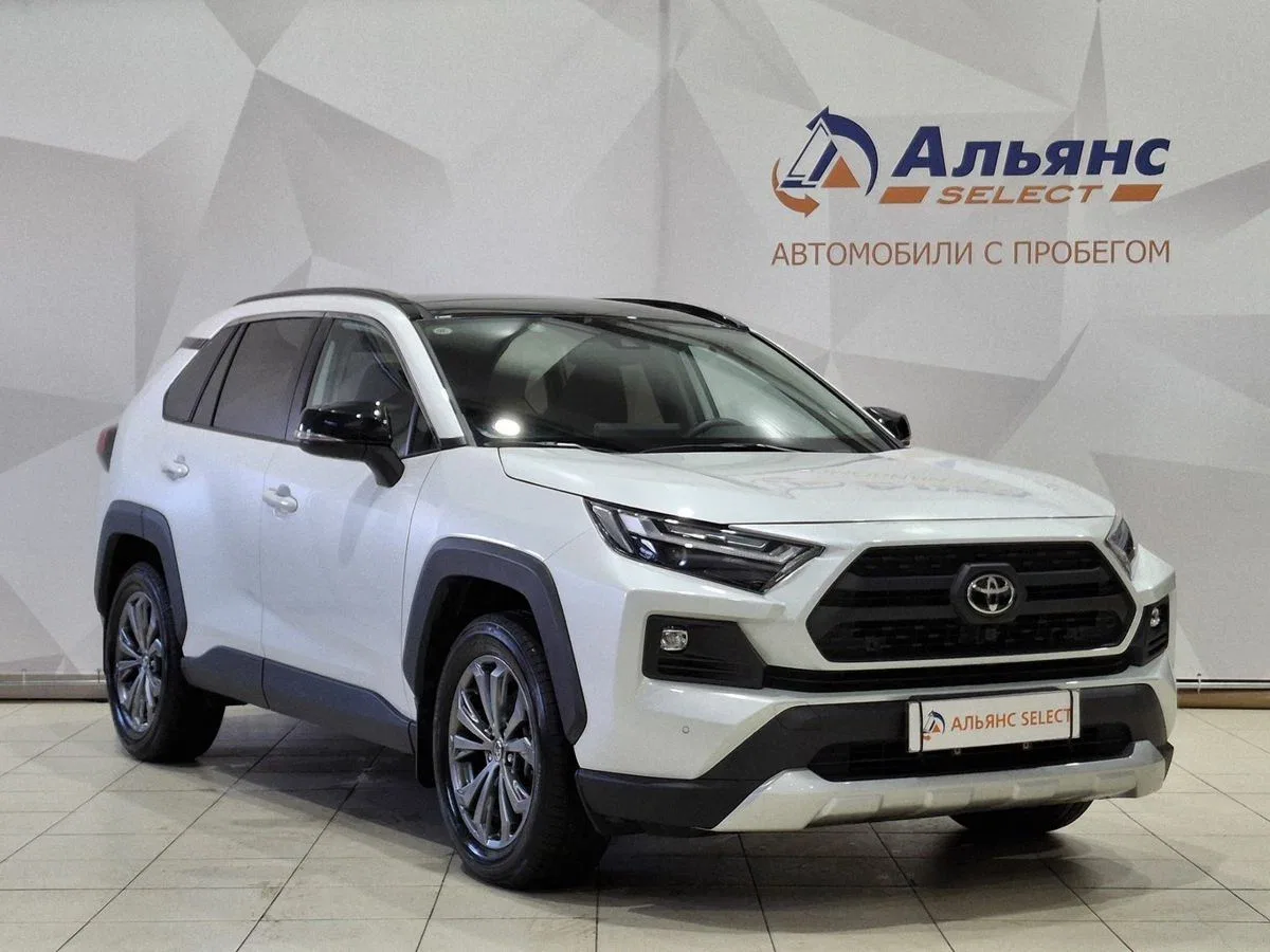 Toyota RAV4 V (XA50)