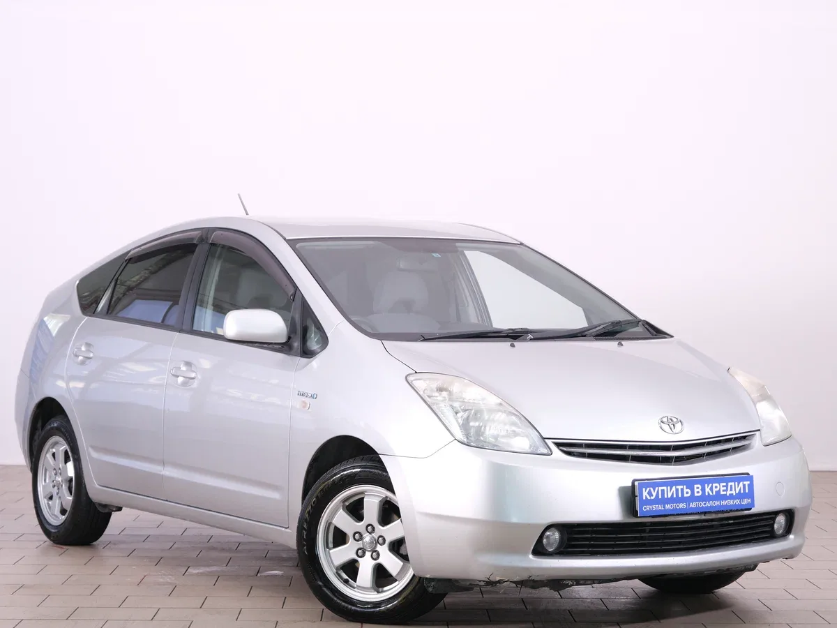 Toyota Prius II Рестайлинг (XW20)