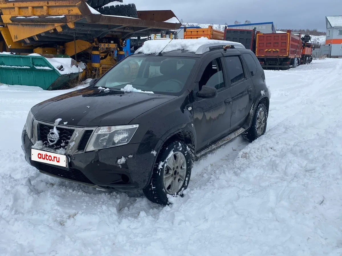Nissan Terrano III (D10)