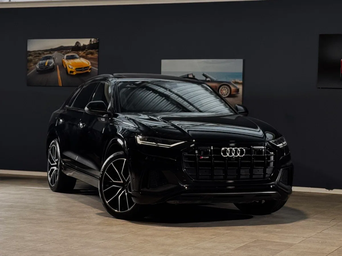 Audi SQ8 I (4M)