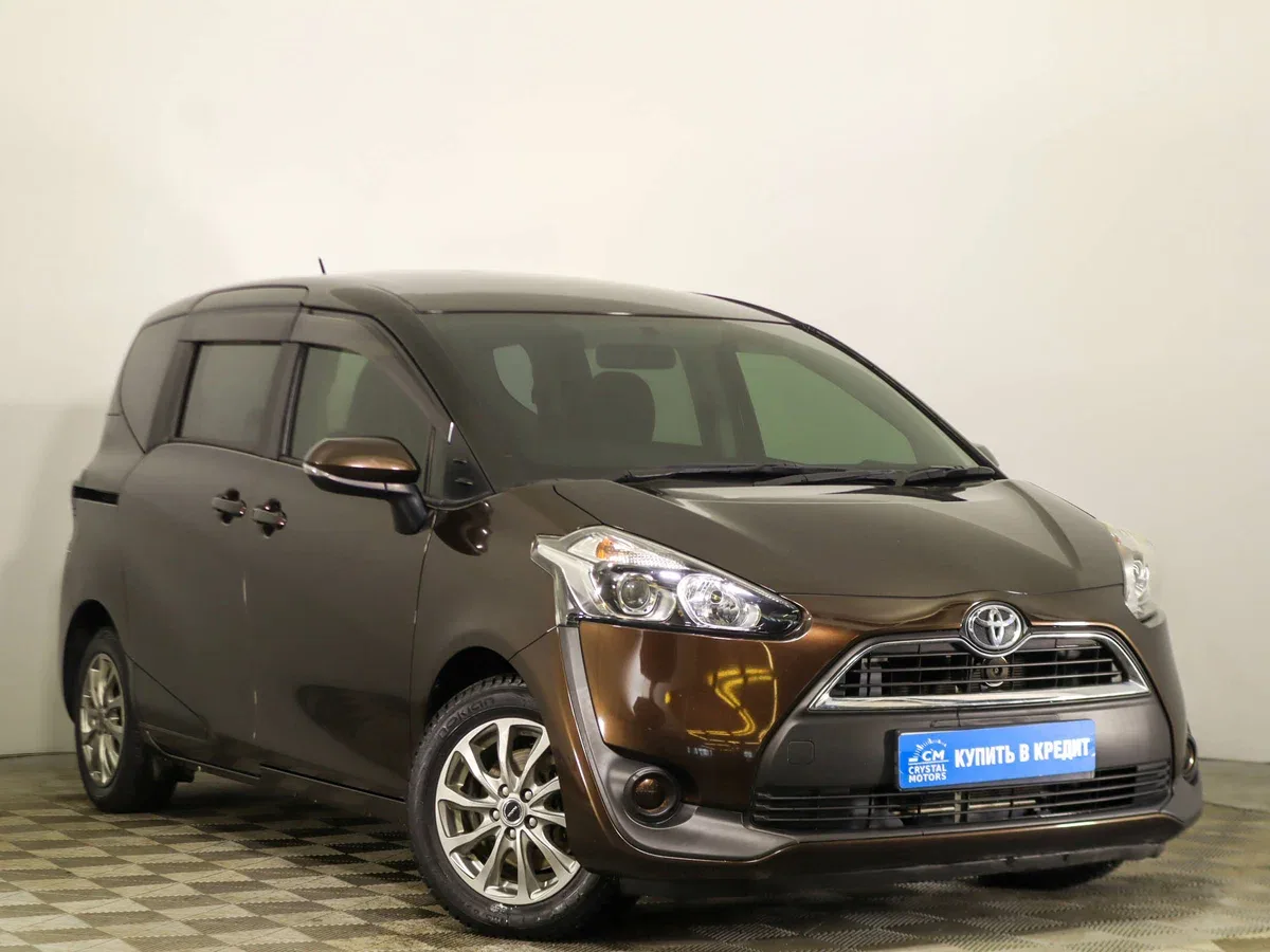 Toyota Sienta II