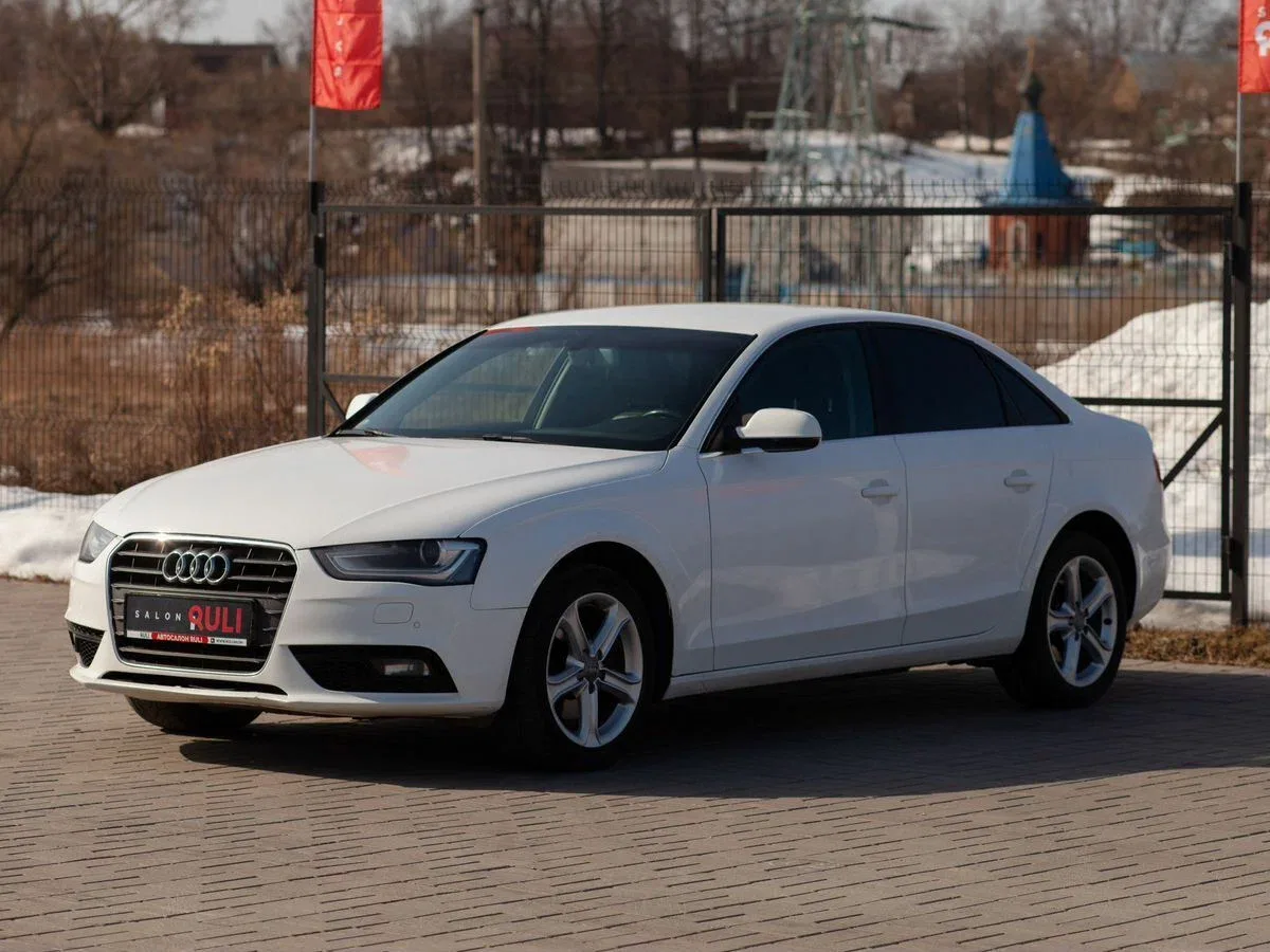 Audi A4 IV (B8) Рестайлинг