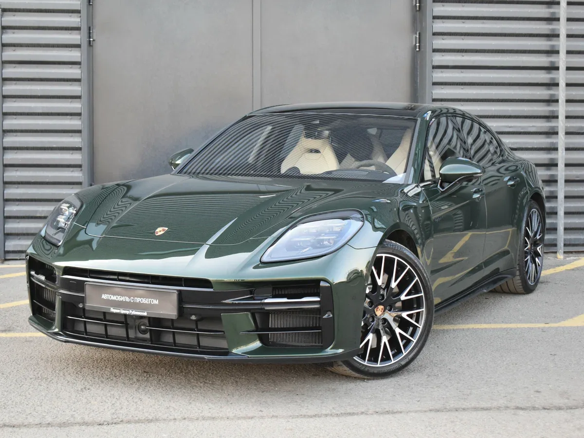 Porsche Panamera III